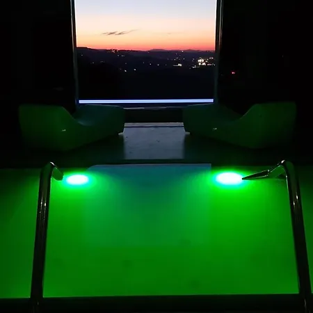 Sunset Villa *