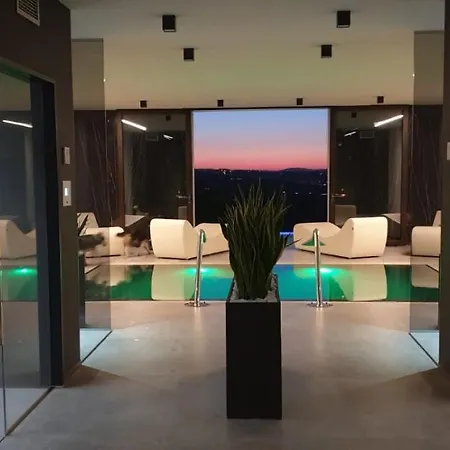 Sunset Villa